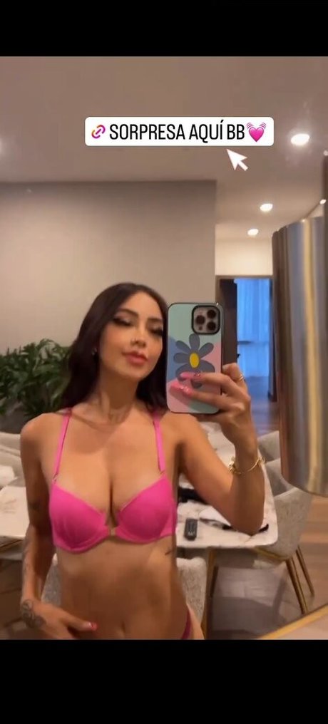 Caelike beau modèle archive