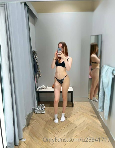 callmelusty modèle chaud image