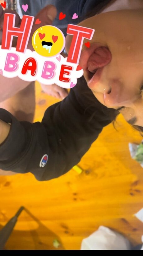 fans anaux mignons uniquement nus de haute qualité des photos