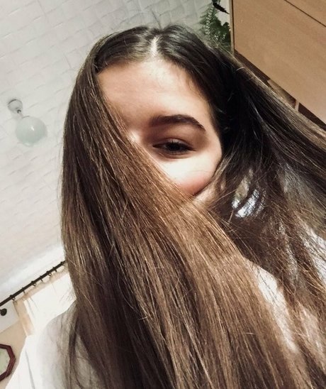 valya_ actrice chaude img