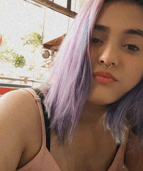 UdiaCasalXXX star du porno xxx photo