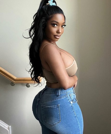 Mswandaxo modèle de sexe images