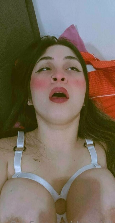 sharonkill modèle sexy image