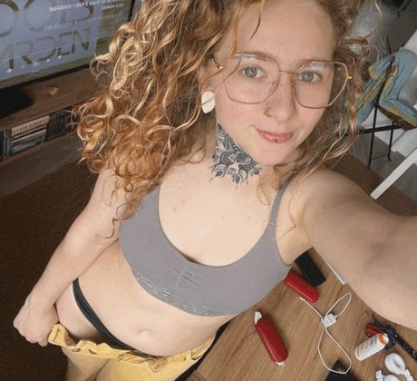 mamans uniquementfans nu sympa archive