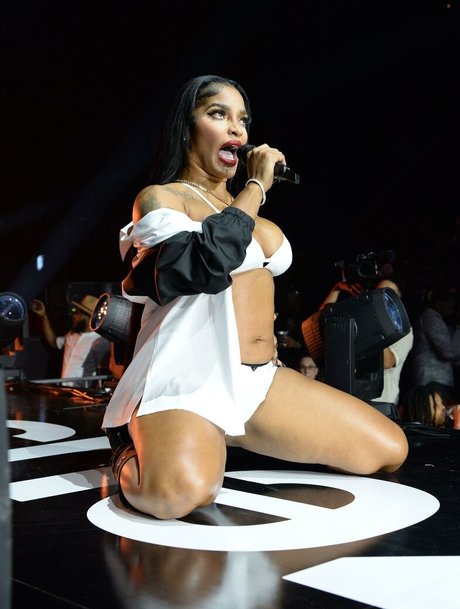 Joseline Hernandez nus étoiles photos