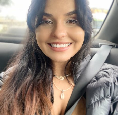 Robertinha actrice adulte photos