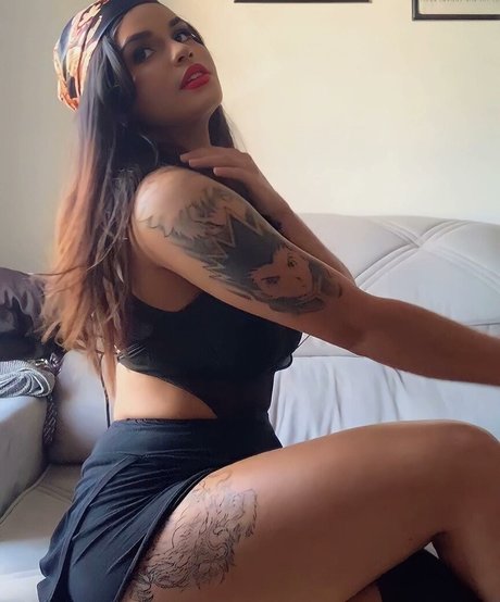 Robertinha modèle hd galeries