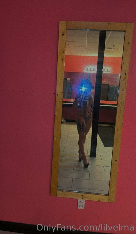 lilvelma star du porno en haute qualité img