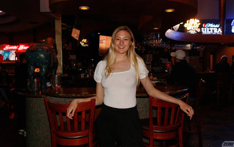 Amber Moore jolie actrice image