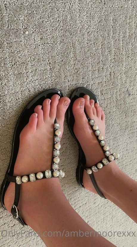 Amber Moore star du porno chaude image