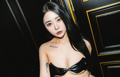 seins bonnet g onlyfans nus érotiques images