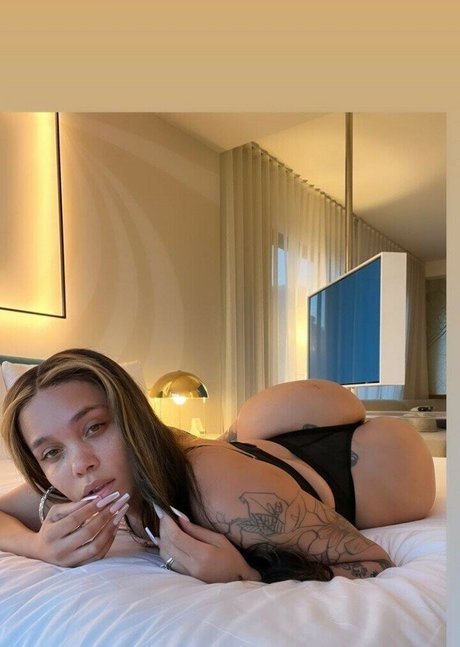 Sara Gold xxx star du porno galerie