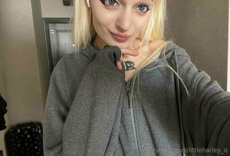 littleharley q nus étoiles photos