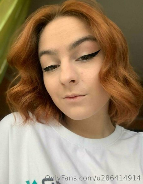 chatte solo uniquementfans porno sympa photos