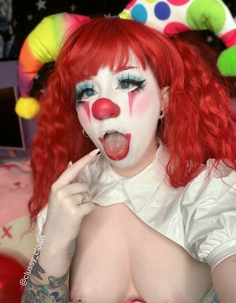clussytheclownfree actrice archive
