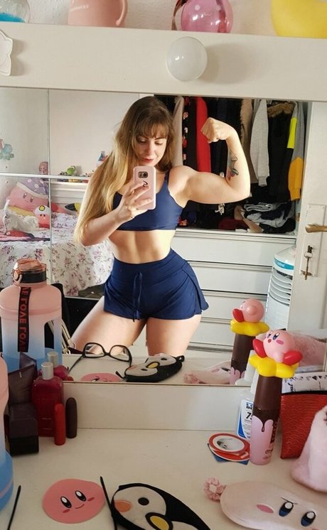 Kats Kirby étoile xxx galerie