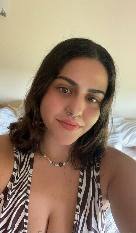 aliyahmaya star du porno hd des photos