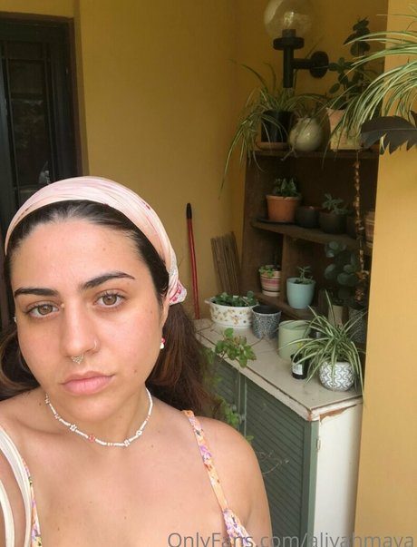 aliyahmaya modèles nus photos