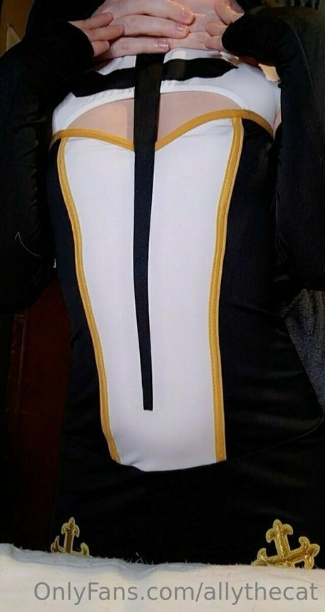 allythecat actrice sexy img