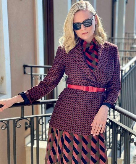 Kirsten Dunst modèle gratuit galerie