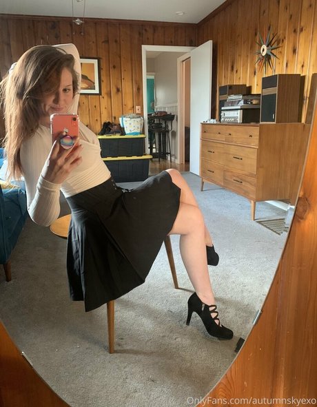 autumnskyexo actrice xxx image