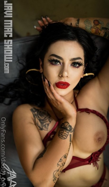 Babytay actrice adulte archive