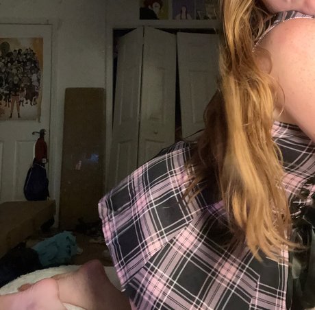 Thqtty actrice porno photo