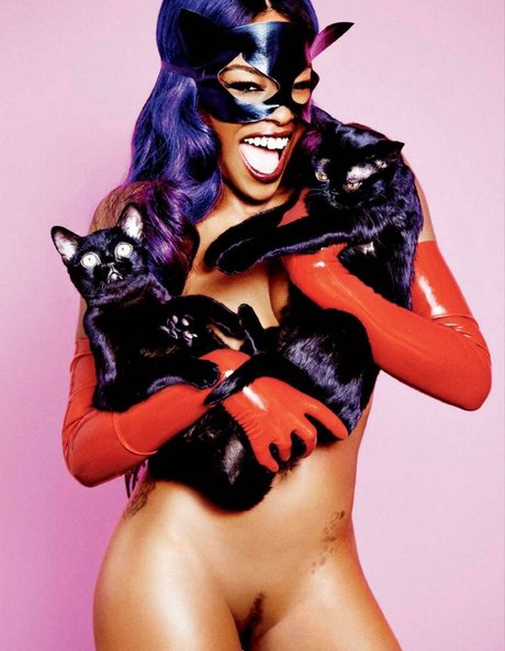 Azealia Banks modèle adulte des photos
