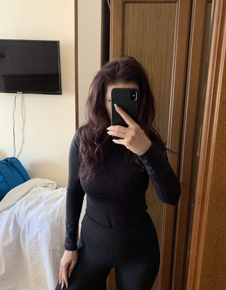 OFromOphelia beau modèle archive