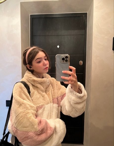 fisting anal uniquementfans pornographique en haute définition des photos