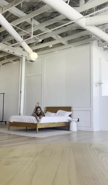 Lifewithlaurenmae actrice de nus images