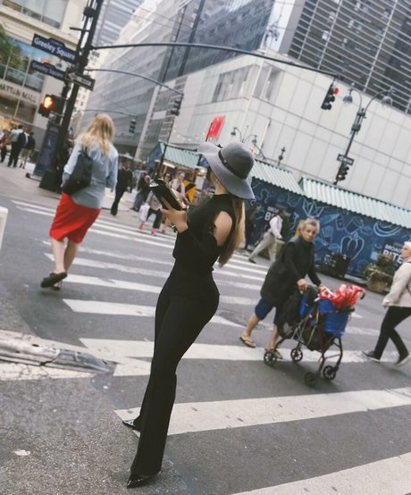 ébène bdsm onlyfans meilleure exclusivité des photos