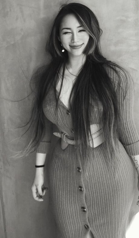 fitness ébène onlyfans assez exclusif des photos