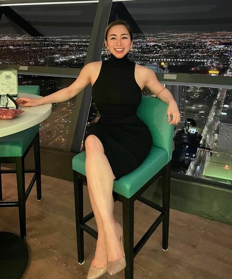 Dajinism modèle nu images