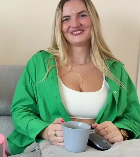 Milena And Lola modèle parfait galerie