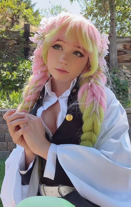 Rockruff jolie actrice collection