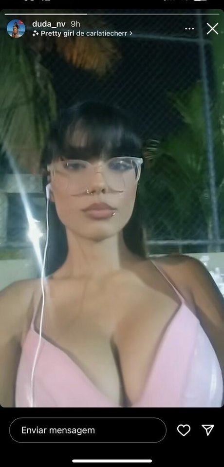 Duda Viana actrice érotique photos