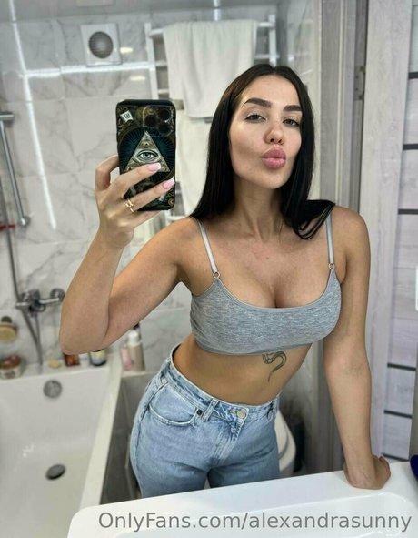 déshabillage onlyfans hd sympa collection