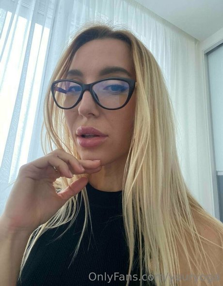 youryoga actrice hd archive