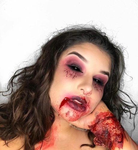 Ilianna modèle pornographique des photos