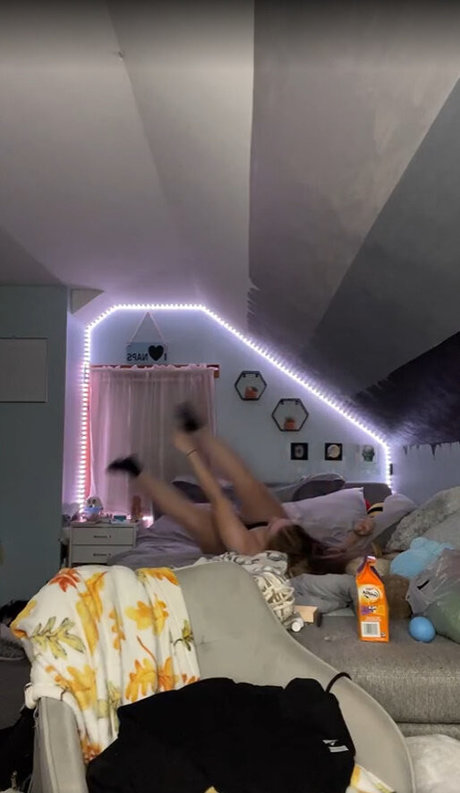 Emily L art de star du porno collection