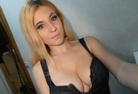 Mireia Rodriguez nus star du porno img