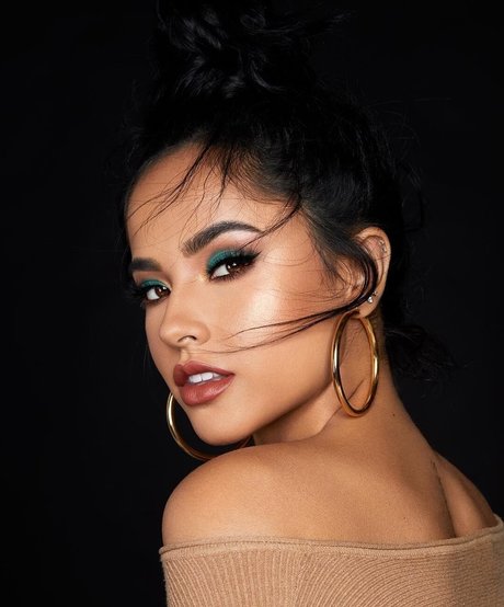 Becky G star du porno images