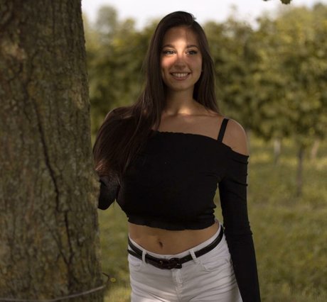 Letizia Ceresa étoile sympa galerie