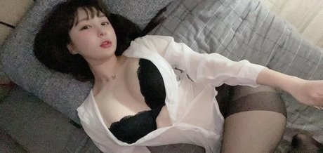 by3ol___ étoile de haute qualité des photos