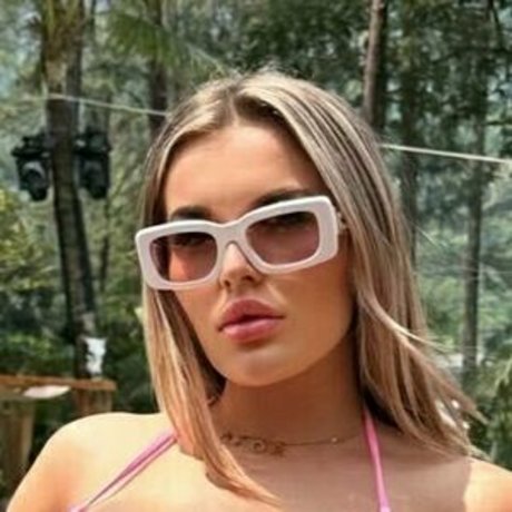 hottiesociety actrice de grande qualité galerie