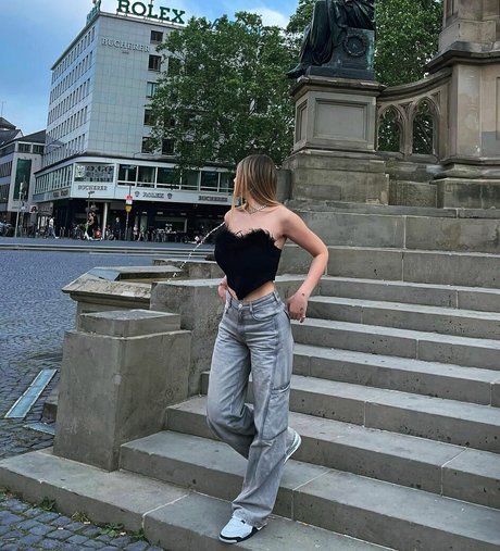 lisa straube art de star du porno images