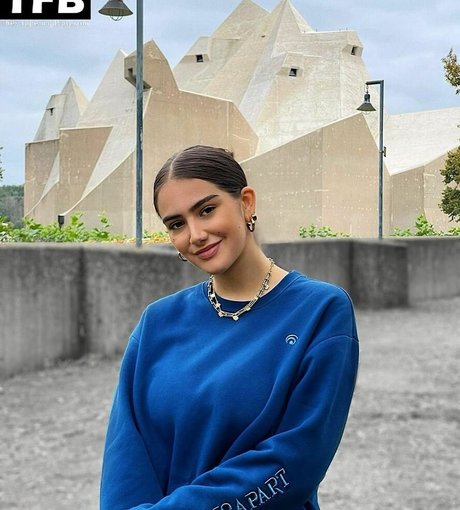 lisa straube modèle sympa galeries