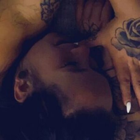 bekrose x2 star du porno chaude galeries