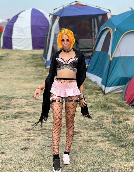 hairbyharleyy étoile sexy photo